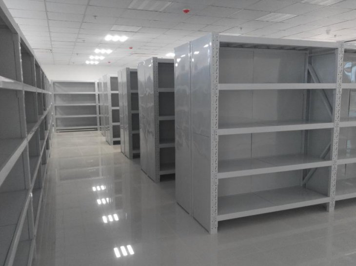 中型貨（huò）架